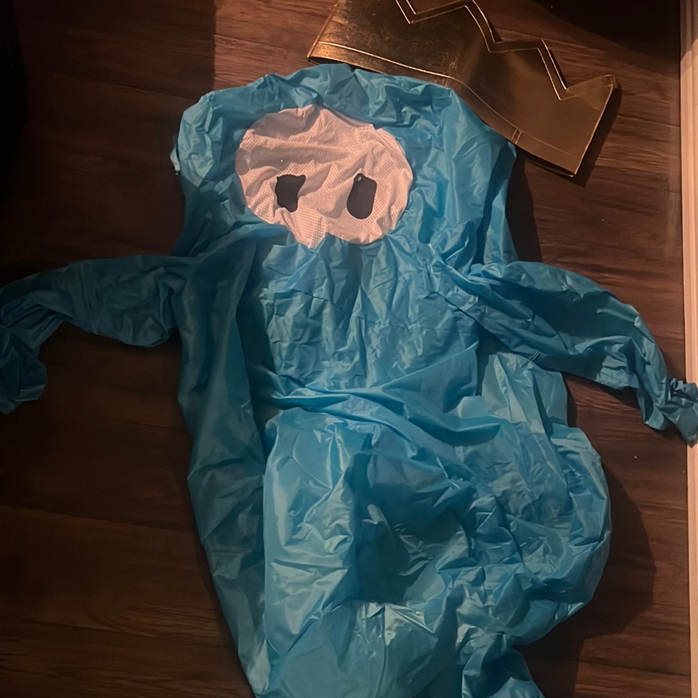 Inflatable fall guys costume